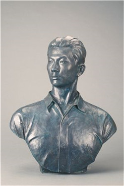 聶耳胸像圖片 聶耳胸像圖片